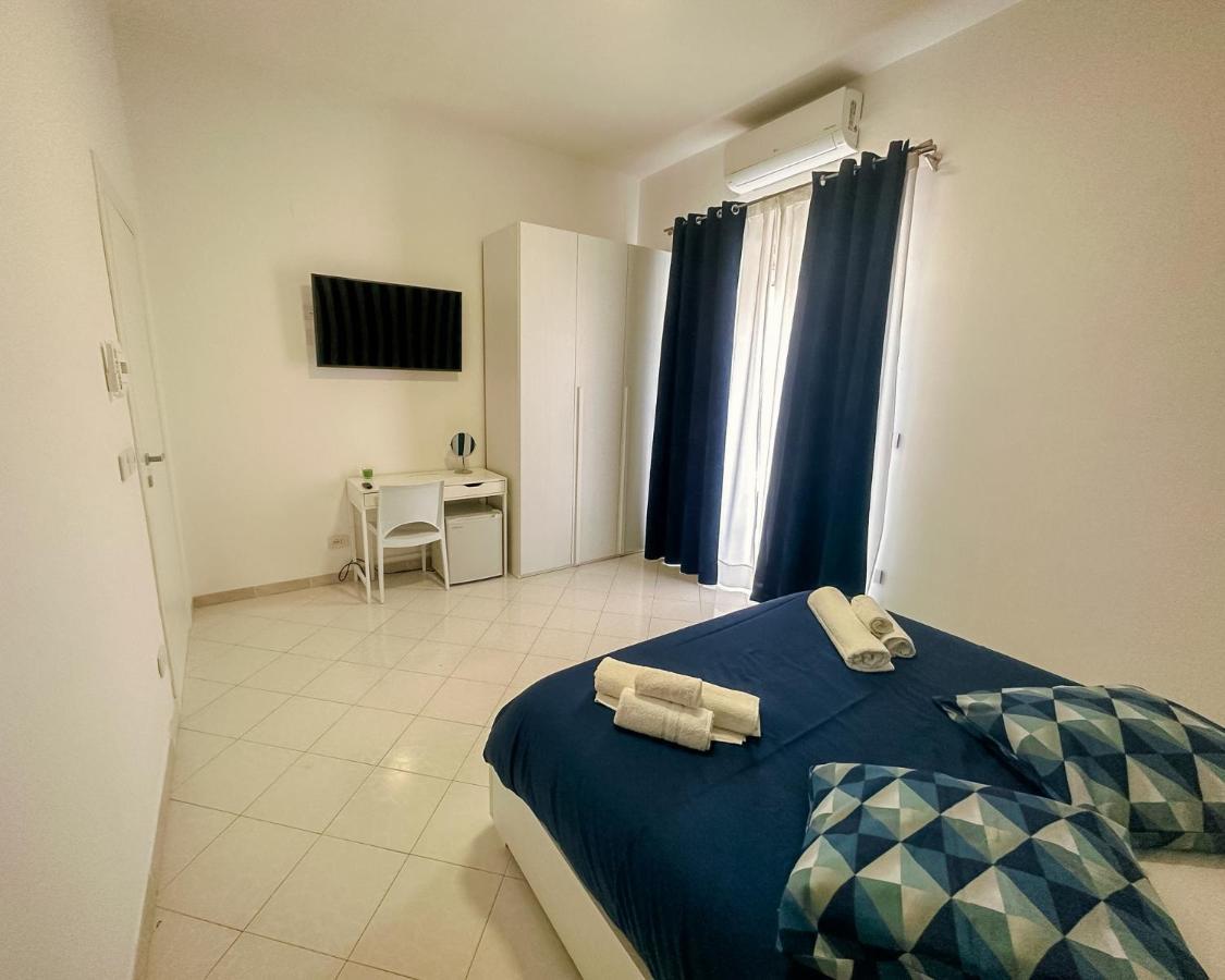 Rosy'S Apartament Кастелламмаре-ди-Стабия Экстерьер фото