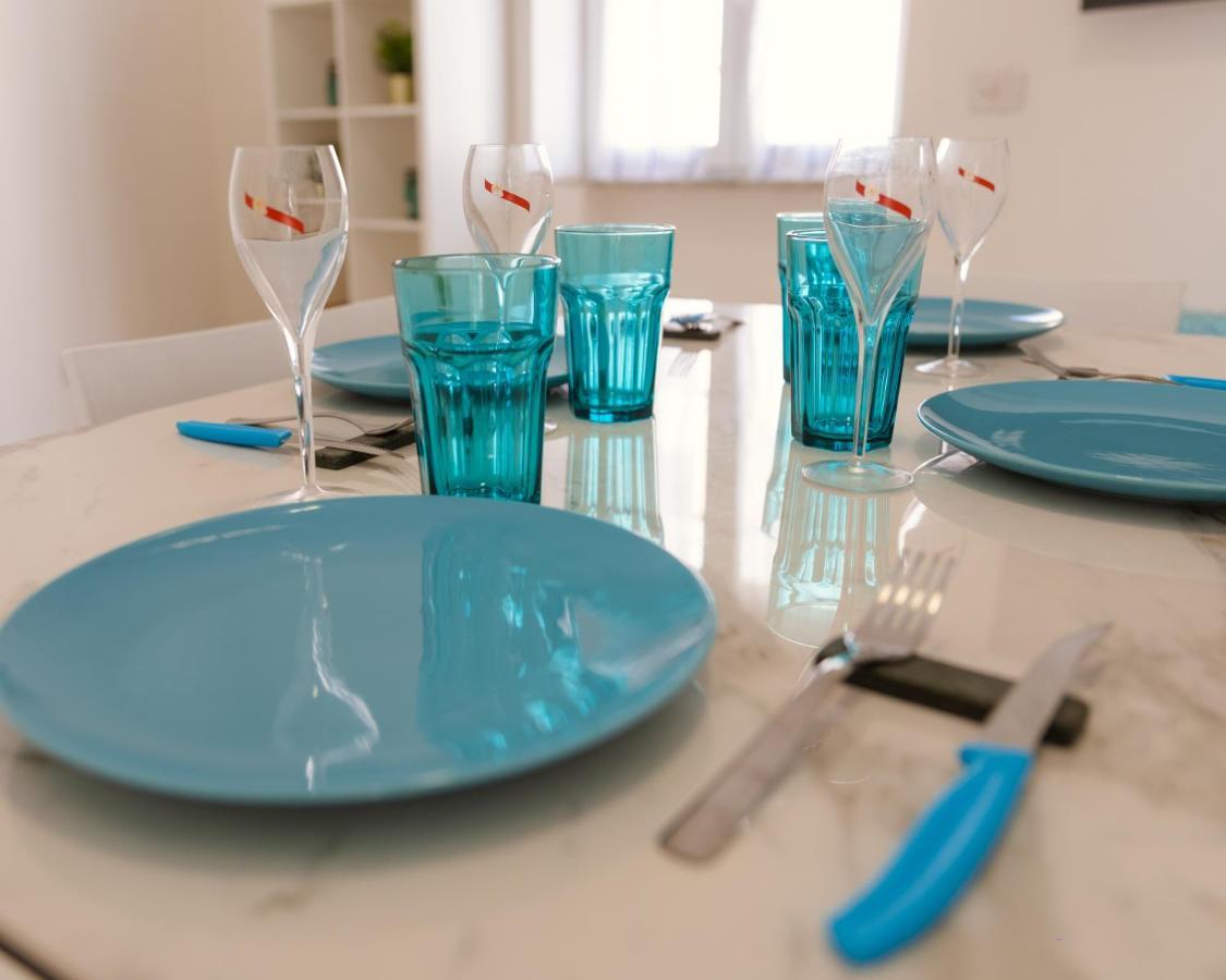 Rosy'S Apartament Кастелламмаре-ди-Стабия Экстерьер фото