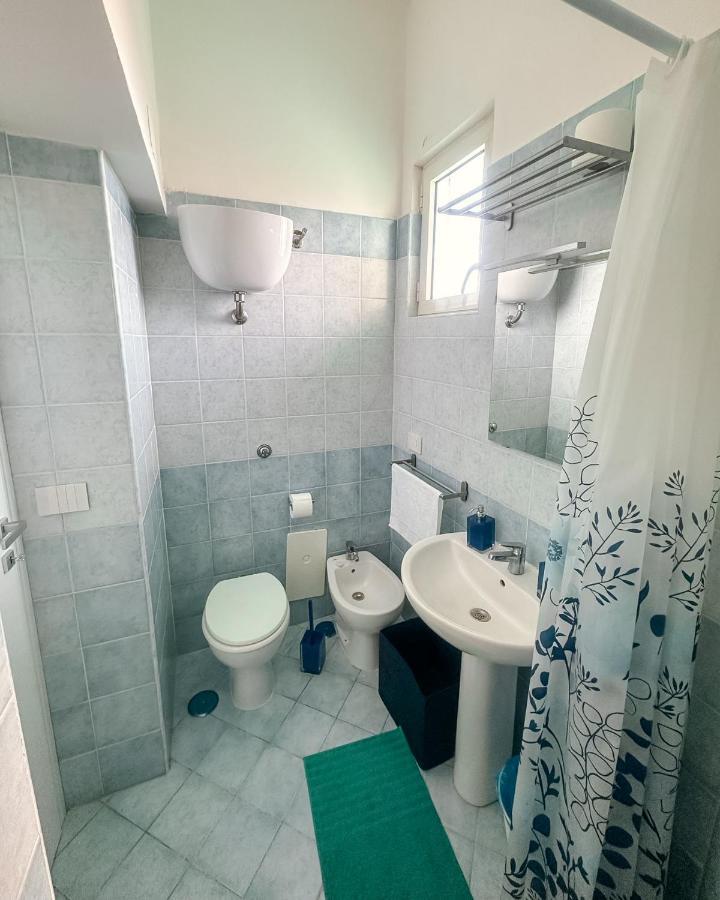 Rosy'S Apartament Кастелламмаре-ди-Стабия Экстерьер фото